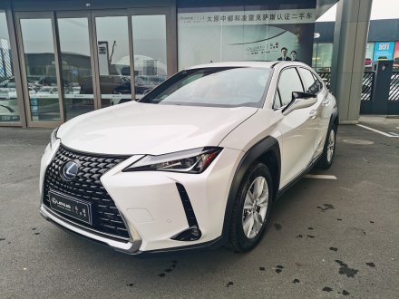 雷克萨斯UX 2022款 260h 探·趣版