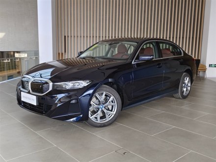 宝马i3 2022款 eDrive 35 L