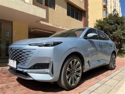 长安UNI-K 2021款 2.0T 尊贵型