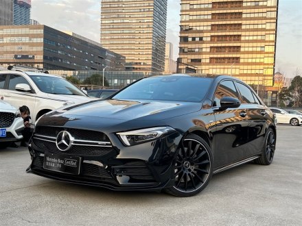 奔驰A级AMG 2022款 AMG A 35 L 4MATIC