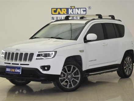 指南者进口 2014款 改款 2.4L 四驱豪华版