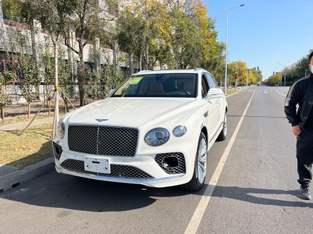 添越 2021款 4.0T V8