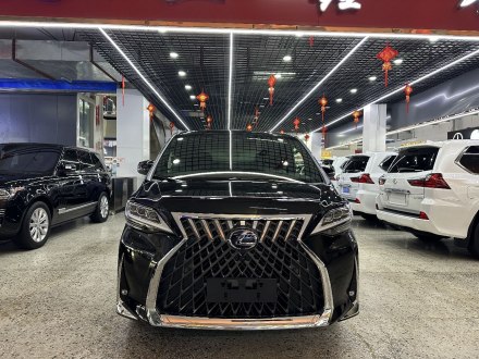 雷克萨斯LM 2020款 300h 四座御世版