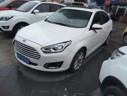 福睿斯 2015款 1.5L 手动时尚型