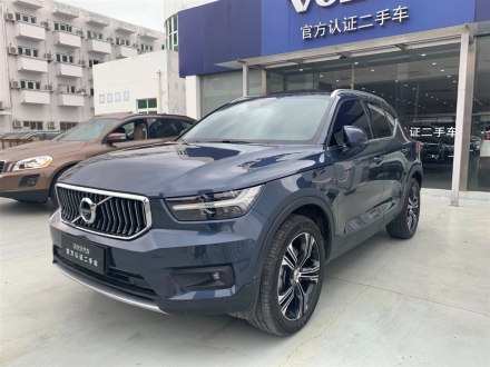 沃尔沃XC40 2021款 T4 四驱智远豪华版