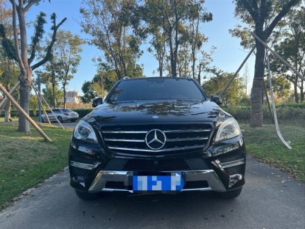 奔驰M级 2014款 ML 400 4MATIC豪华型
