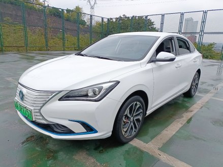 逸动新能源 2019款 EV460 智享版