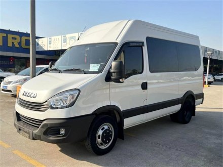 依维柯欧胜 2020款 2.3T 手动超瑞长轴短悬高顶高功F1A