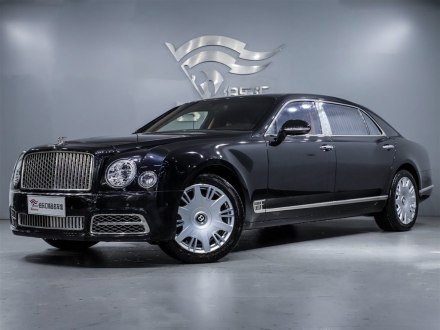 慕尚 2017款 6.8T 长轴距版