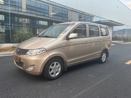 五菱宏光 2013款 1.5L 标准型