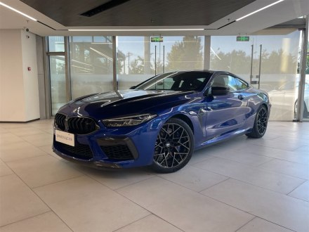 宝马M8 2022款 M8 双门轿跑车 雷霆版