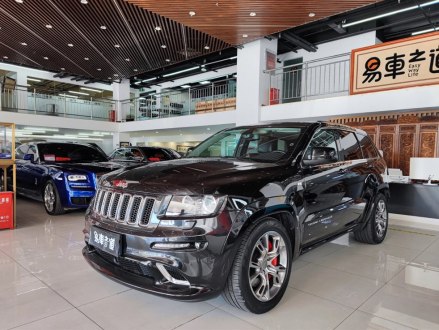 大切诺基 SRT 2013款 6.4L SRT8 炫黑版