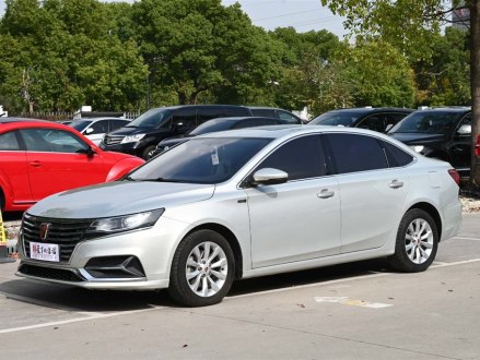 荣威i6新能源 2017款 45T 混动互联智享版