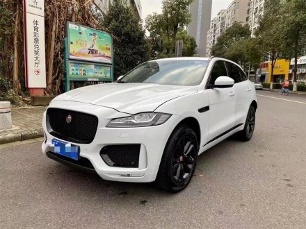 捷豹F-PACE 2018款  3.0 SC 四驱R-Sport运动版