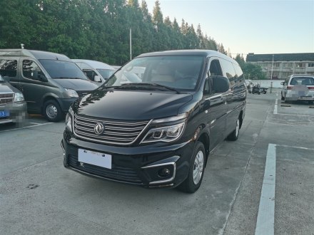 菱智 2019款 M5 1.6L 7座基本型 国VI