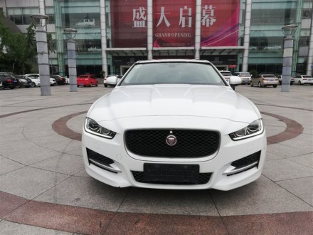 捷豹XE 2017款 2.0T 200PS R-Sport