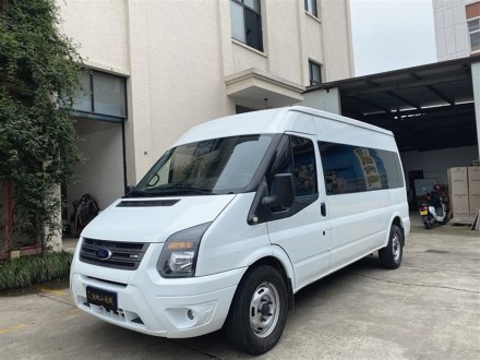 新世代全顺 2015款 2.4T长轴7座中顶多功能车