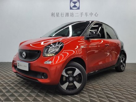 smart forfour 2018款 0.9T 66千瓦风尚型