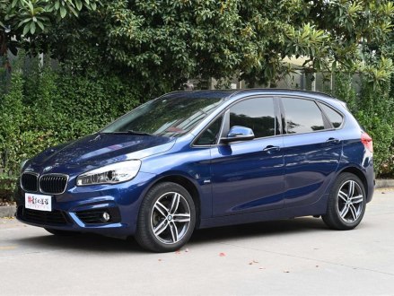 宝马2系旅行车 2016款 218i 运动设计套装