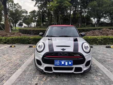 MINI JCW 2015款 2.0T JOHN COOPER WORKS