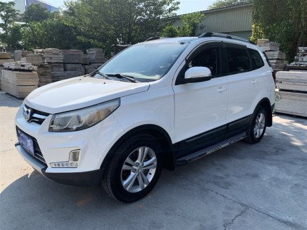 北汽幻速S3 2016款 1.5L 手动舒适型 国IV