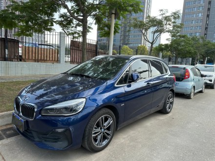 宝马2系旅行车 2018款 218i 尊享型运动套装