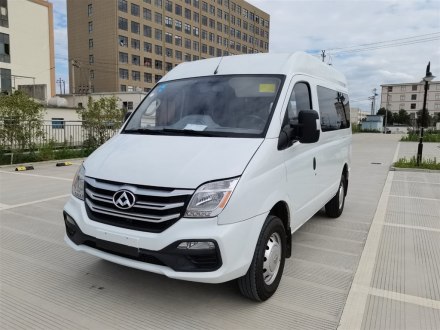 上汽大通MAXUS V80 2019款 2.5T经典款6挡手动傲运通短轴中顶5/6座