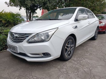 比亚迪G5 2014款 1.5TID 自动尊贵型