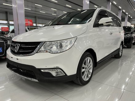 宝骏730 2014款 1.5L 手动舒适型 7座