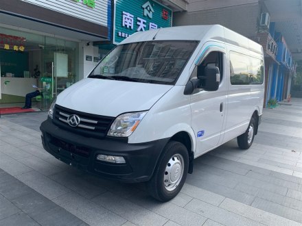 上汽大通MAXUS V80 2019款 2.5T经典款6挡手动傲运通短轴中顶5/6座