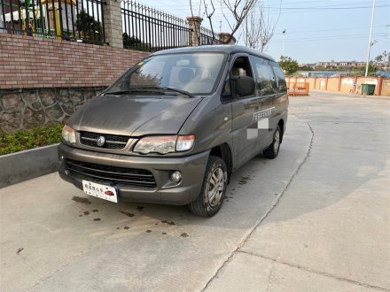 菱智 2012款 乘用版 1.6L 旗舰型