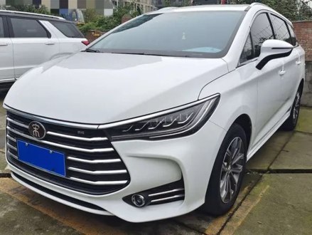 宋MAX 2019款 1.5T 自动智联睿逸天窗型 6座 国VI