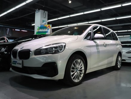 宝马2系多功能旅行车 2018款 220i 领先型