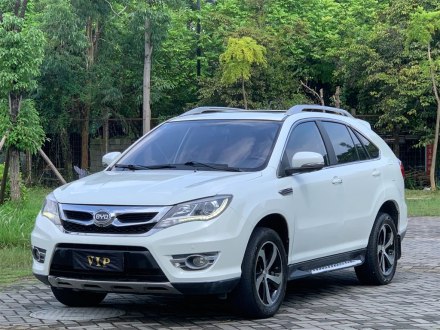 比亚迪S7 2015款 2.0T 升级版 自动尊贵型