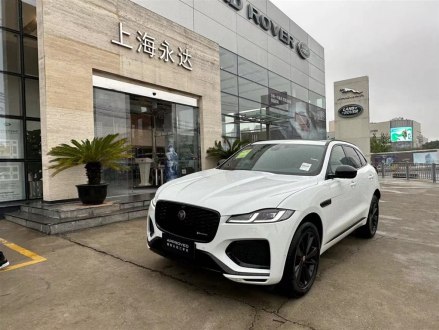捷豹F-PACE 2023款 P250 R-Dynamic BLACK