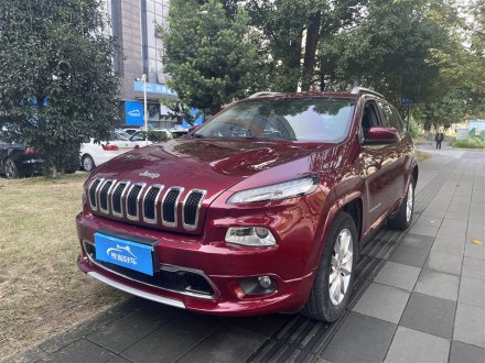 自由光 2017款 2.4L 专业智能版