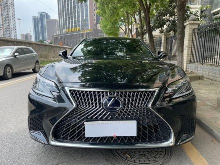 雷克萨斯LS 2018款 500h 豪华版 国V