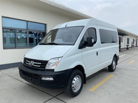 上汽大通MAXUS V80 2019款 2.5T经典款AMT傲运通短轴中顶5/6座