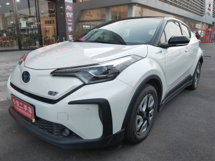 丰田C-HR EV 2020款 尊贵天窗版