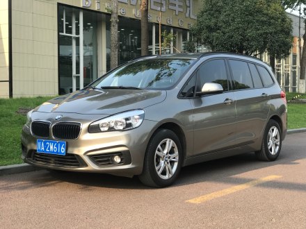 宝马2系多功能旅行车 2015款 218i 领先型