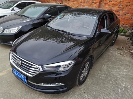 力帆820 2015款 2.4L 自动豪华型