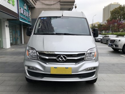 上汽大通MAXUS V80 2017款 2.5T 6挡手动傲运通国V长轴中顶5座