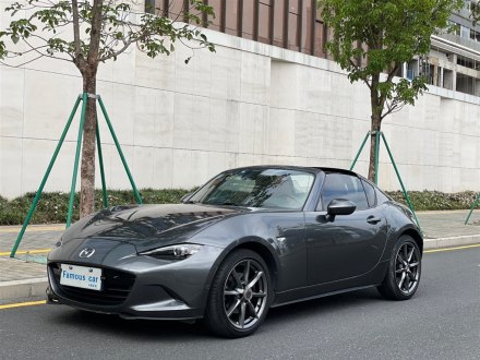 马自达MX-5 2018款 2.0L RF 铂钢灰