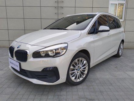 宝马2系多功能旅行车 2019款 220i 领先型