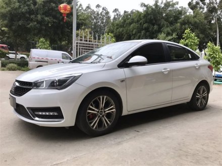 艾瑞泽5 2017款 1.5L CVT豪华版
