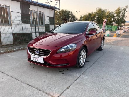 沃尔沃V40 2013款 2.0T 智雅版