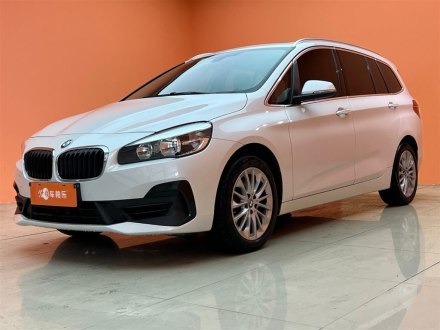 宝马2系多功能旅行车 2018款 220i 领先型
