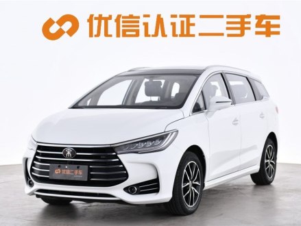 宋MAX 2017款 1.5T 自动智联精英型 7座