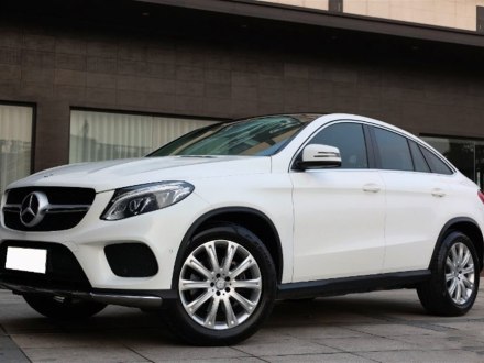 奔驰GLE轿跑 2018款 GLE 320 4MATIC 轿跑SUV