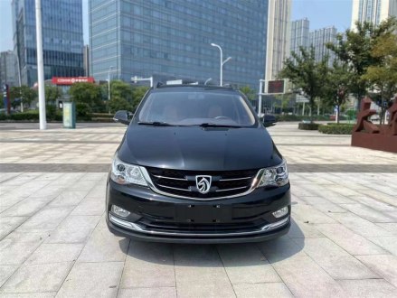 宝骏730 2016款 1.5L 手动舒适型 7座 国V